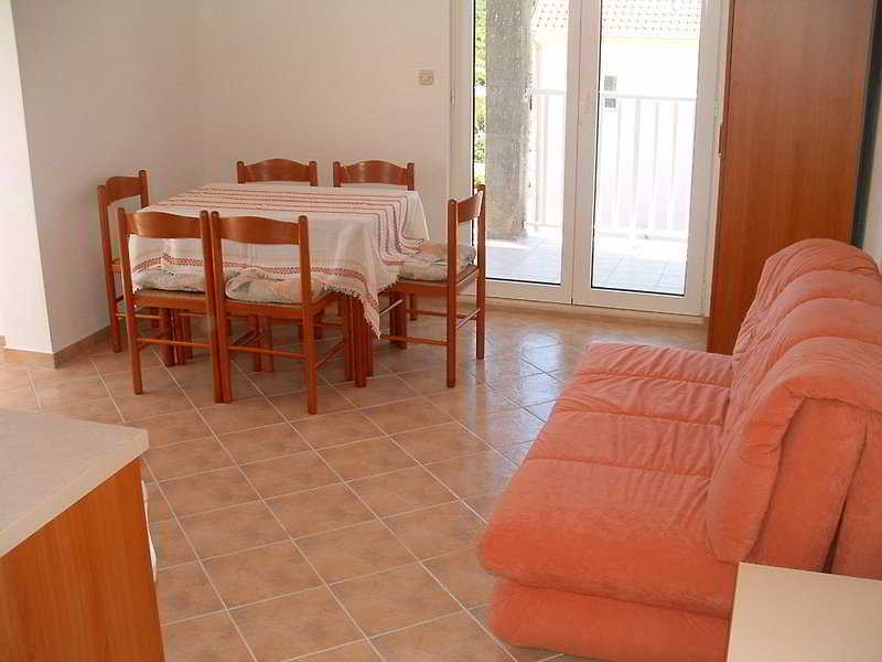 Apartments Irena Хвар Екстериор снимка